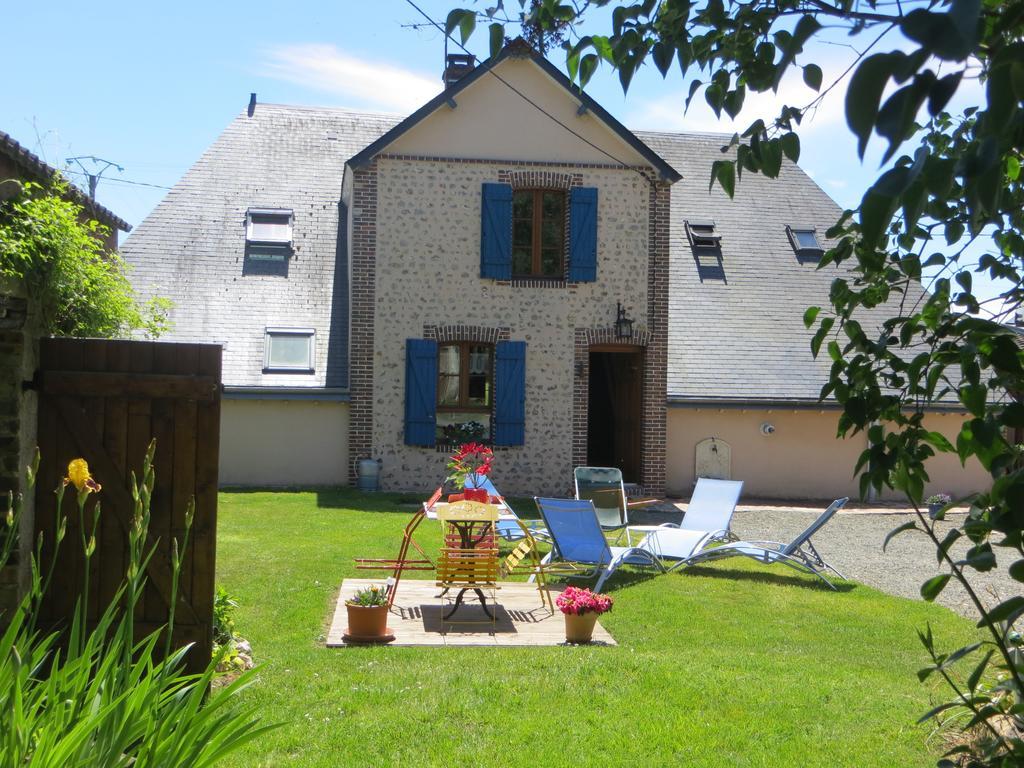 Bed and Breakfast Les Logis Du Breuil Marchéville Exterior foto